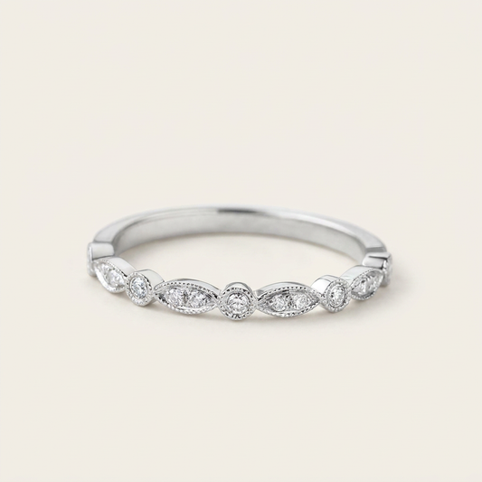 Moissanite 0.22 CT Round Cut Diamond Ring (V-Avantgarde)