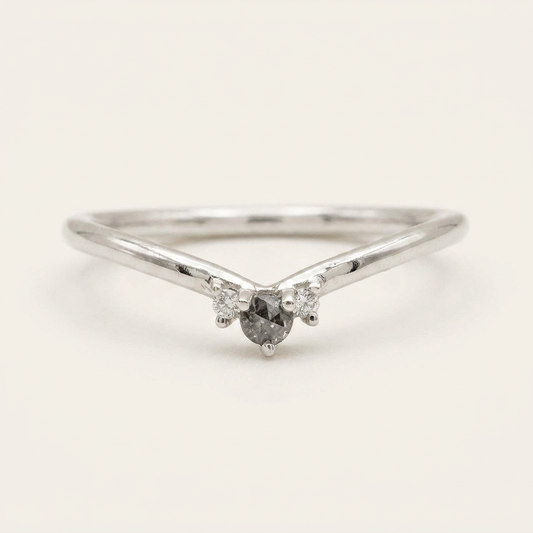 0.15 CT Round Cut Salt and Pepper Diamond Ring
