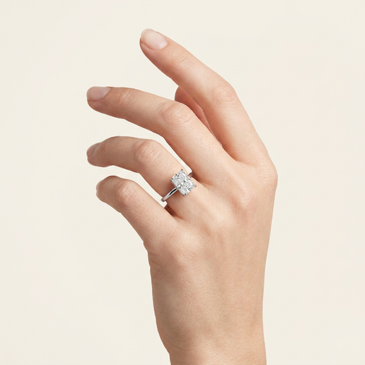 Moissanite 3.10 CT Radiant Cut Diamond Solitaire Ring (V-Moisaanite)