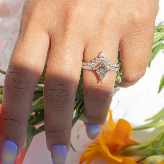 Moissanite 1.59CT Kite Diamond Avant Garde Engagement Ring