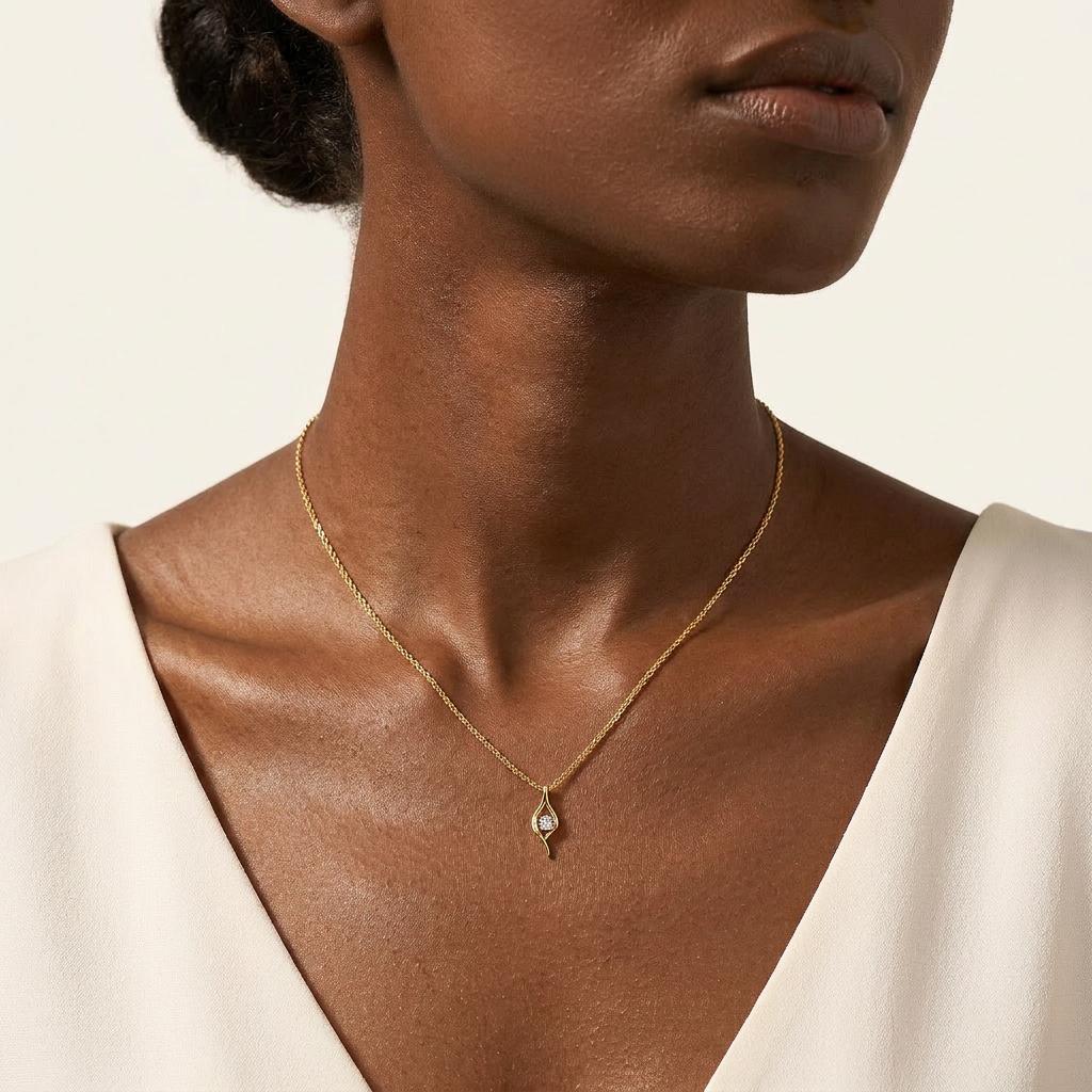 Moissanite 0.10 CT Round Cut Diamond Swirl Ribbon Necklace