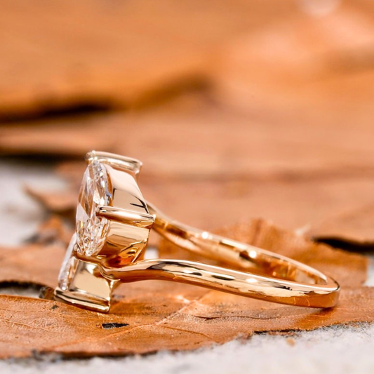 Lab Grown Diamond 4 CT Toi At Moi Pear Cut Engagement Ring