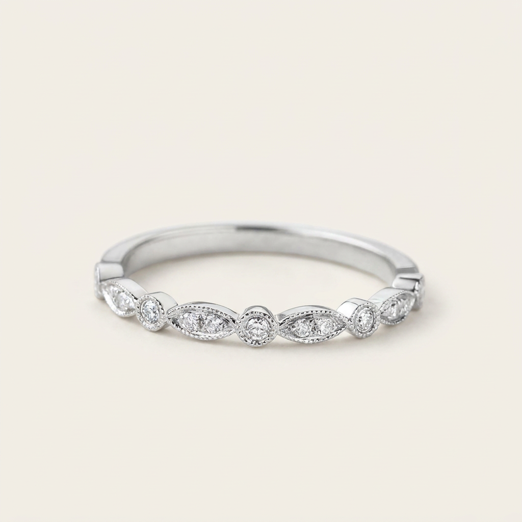Moissanite 0.22 CT Round Cut Diamond Ring (V-Avantgarde)