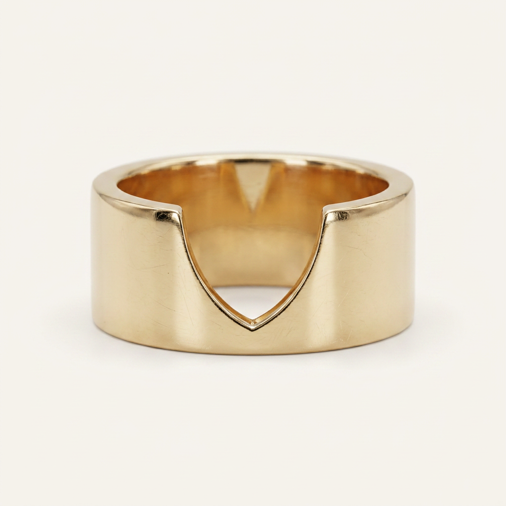 Sleek Ellipse Plain Wedding Band