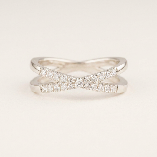 Moissanite 0.25 CT Round Cut Diamond Ring (V1)
