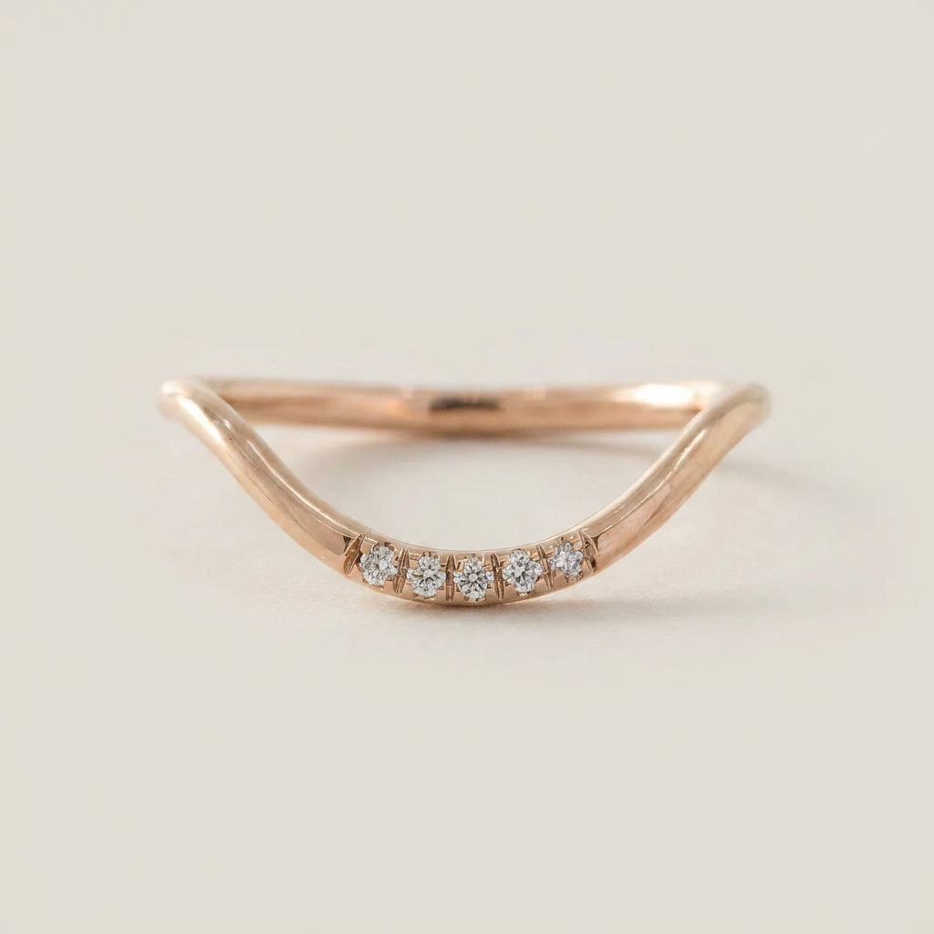 Moissanite 0.10 CT Round Cut Diamond Ring (V-Midcentury)