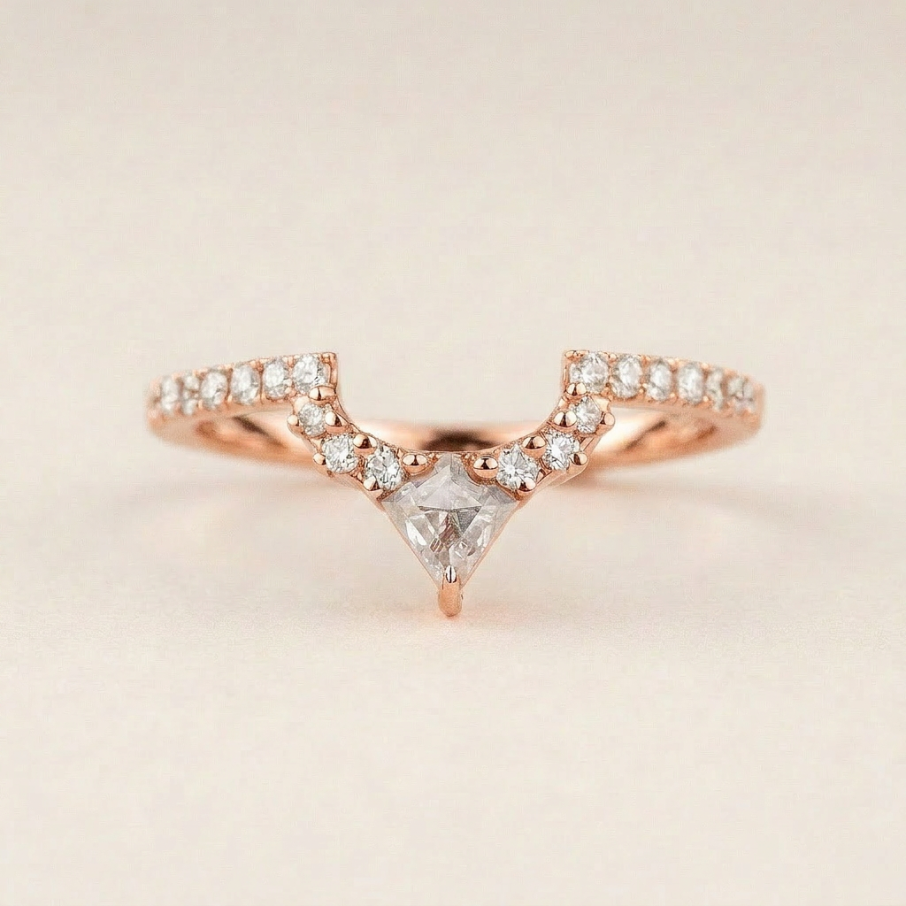 Moissanite 0.40 CT Kite & Round Cut Diamond Ring