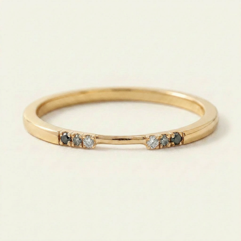 Moissanite 0.12 CT Round Cut Diamond Ring (V-Midcentury)