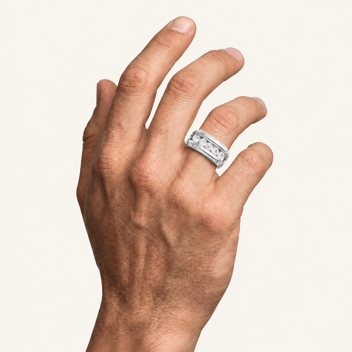 Lab Grown Diamond 2.00 CT Round Cut Men's Band