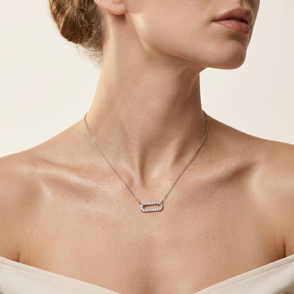 Moissanite 0.30 CT Round Cut Diamond Capsule Necklace