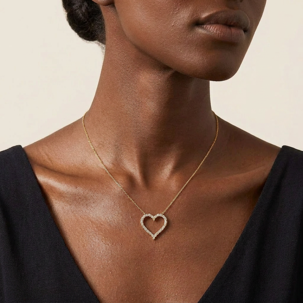 Moissanite 0.30 CT Round Cut Diamond Heart Necklace (V2)