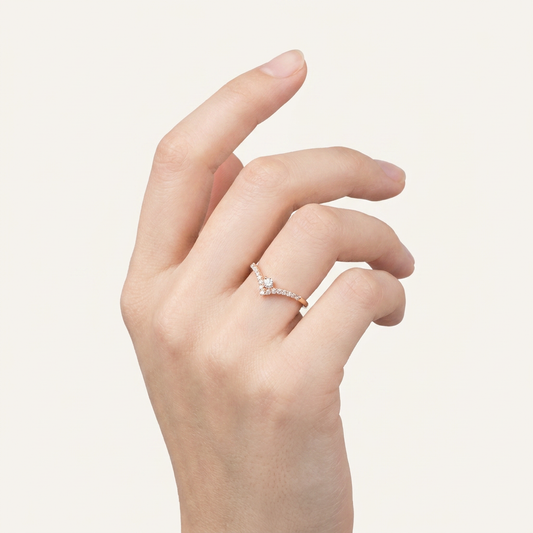 Moissanite 0.21 CT Round Cut Diamond Ring