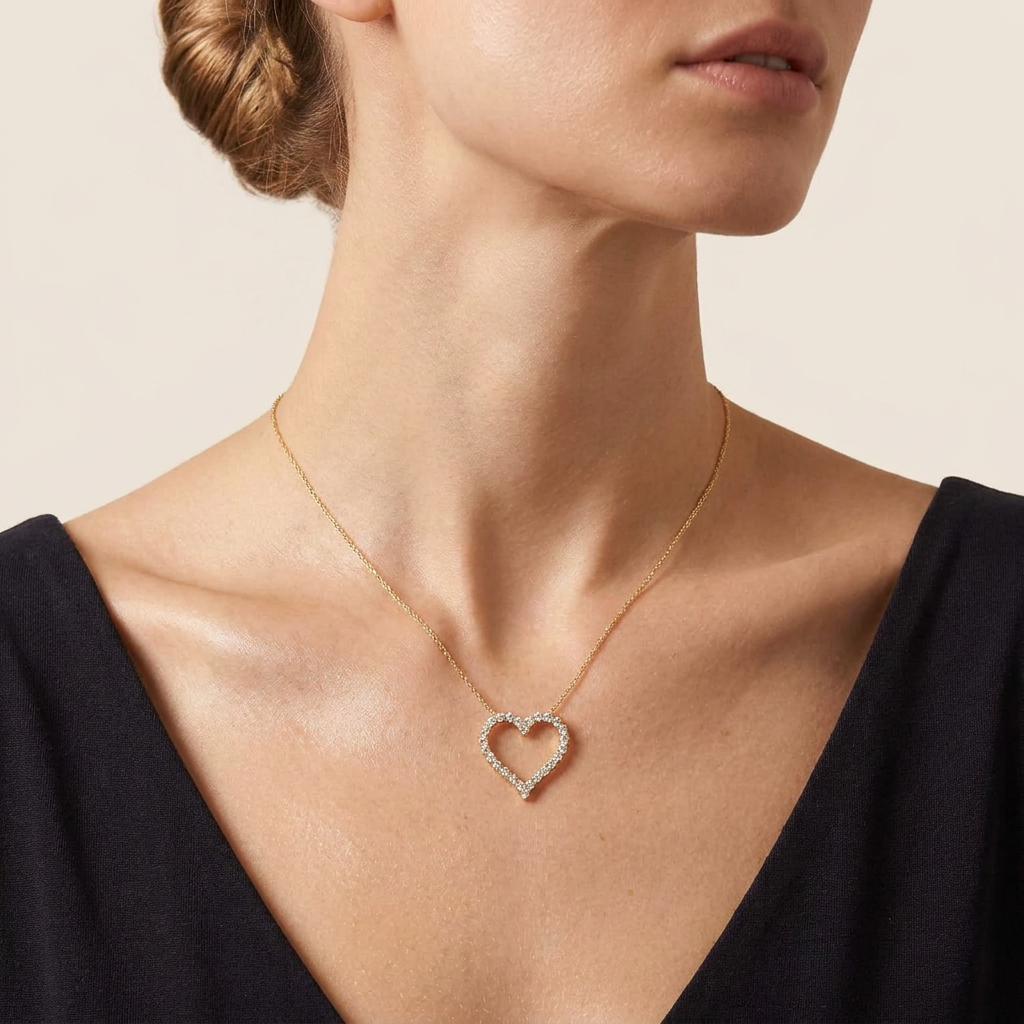 Moissanite 0.30 CT Round Cut Diamond Heart Necklace (V2)
