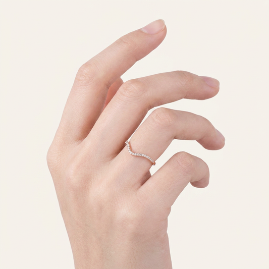 Moissanite 0.20 CT Round Cut Diamond Ring (V-Brutalist)