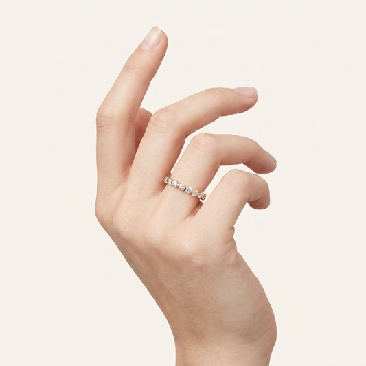 Moissanite 0.90 CT Round Cut Diamond Ring