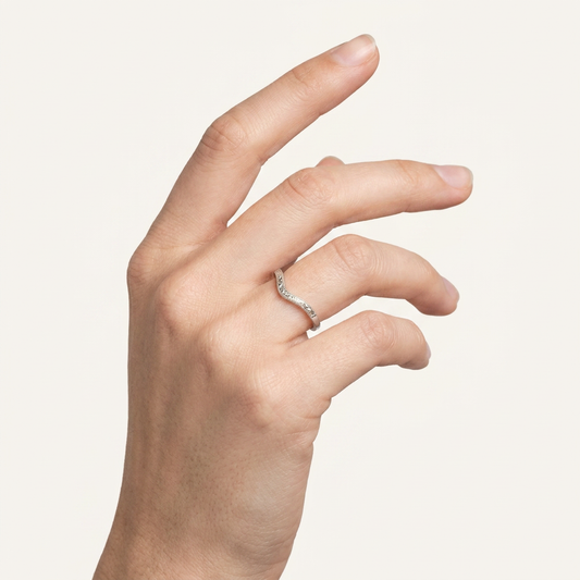 V-Shape Vintage Plain Wedding Band