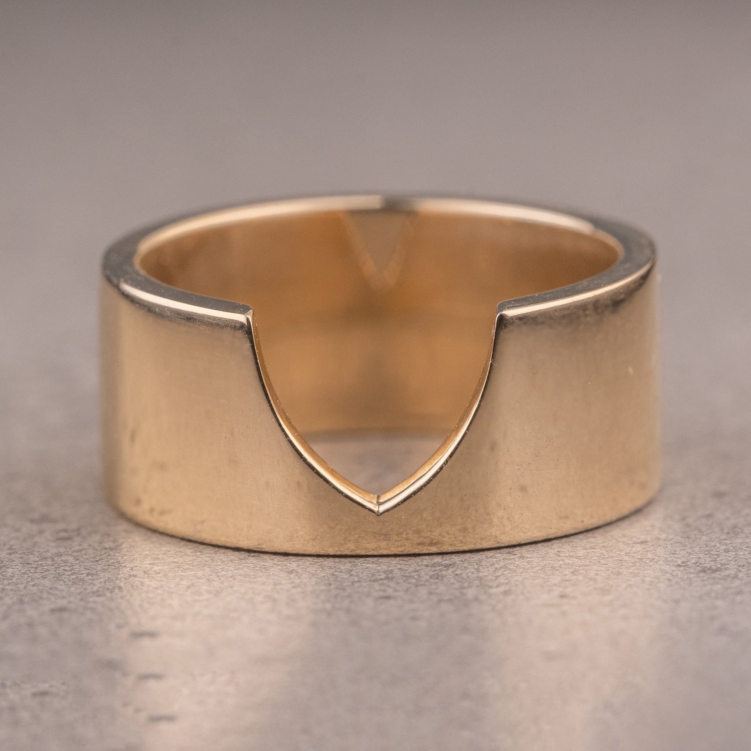 Gracefully Plain Yellow Gold Mother&