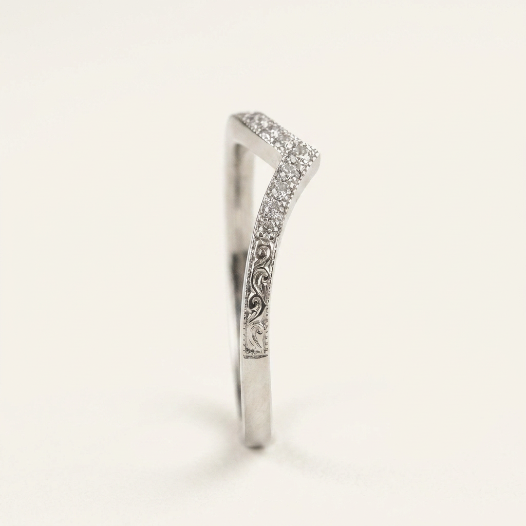 Moissanite 0.14 CT Round Cut Diamond Ring