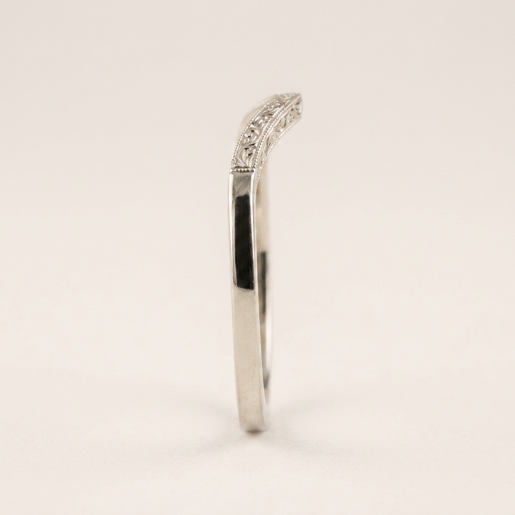 V-Shape Vintage Plain Wedding Band