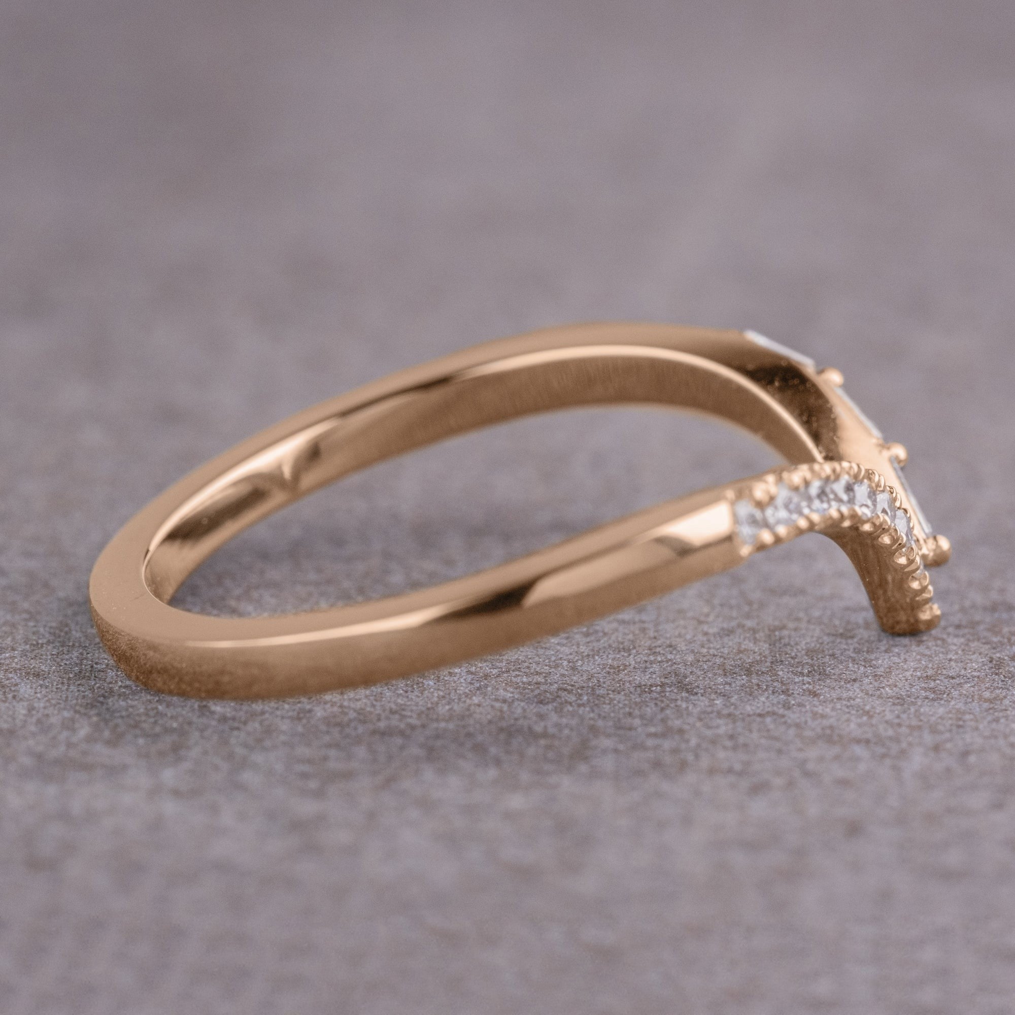 Moissanite 0.25CT Round &amp; Baguette Diamond Art Deco Valentine Gift Band