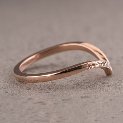 Moissanite 0.14CT ronde diamant brutalist jubileumband