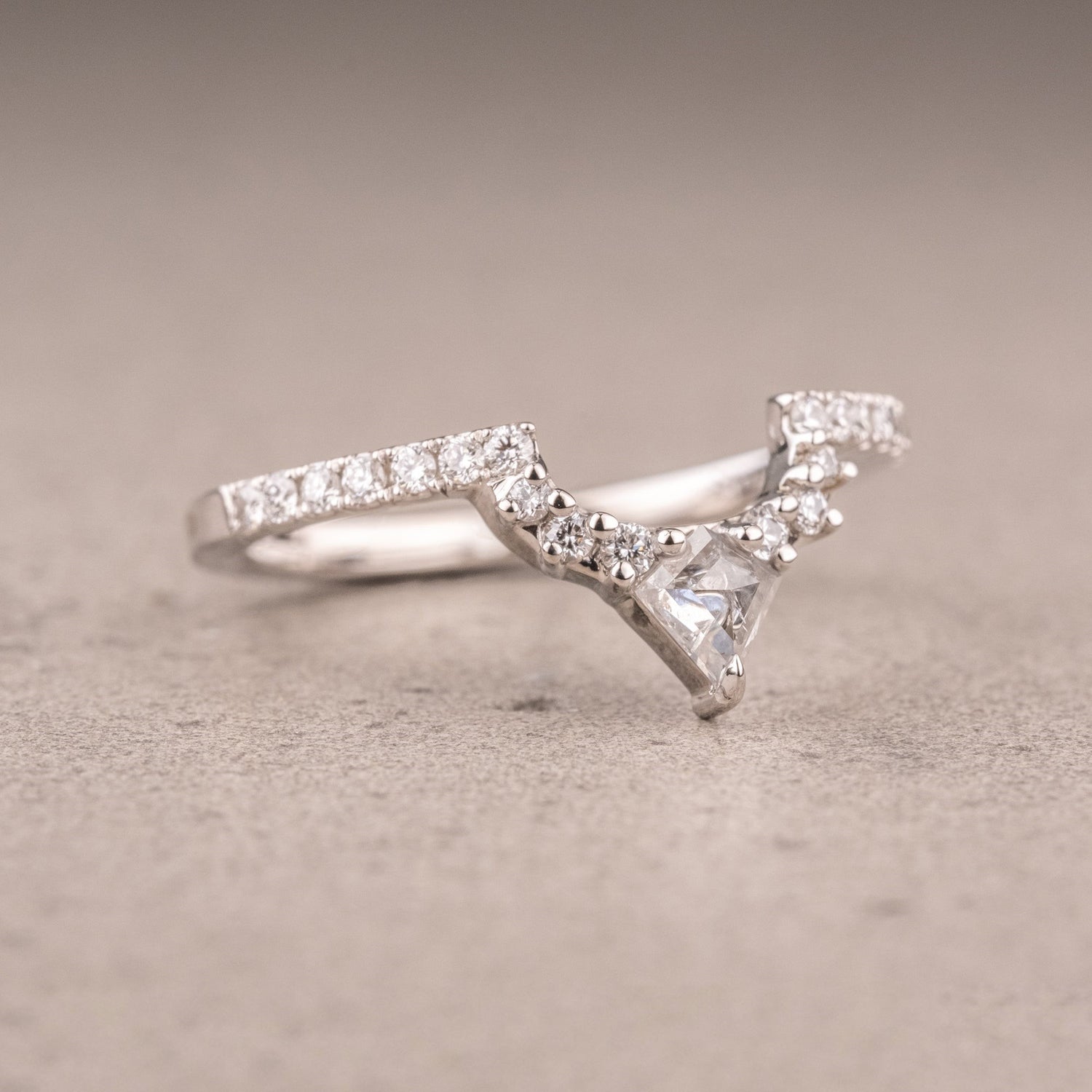 Moissanite 0.40CT Kite Diamond Gothic Wedding Band