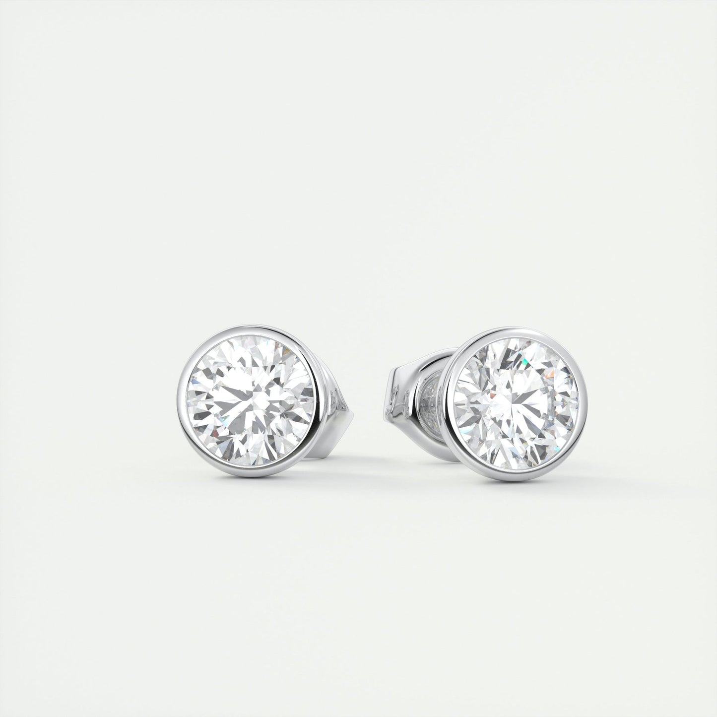 Moissanite 1.0CT Round Diamond Stud Earring