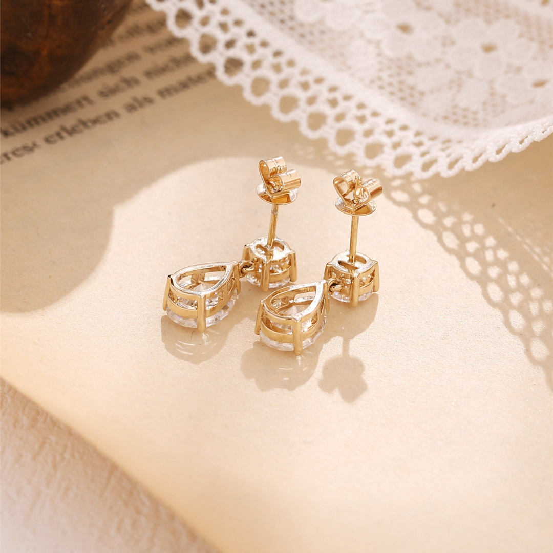 Moissanite 4.0CT Round &amp; Pear Diamond Fashion Earring