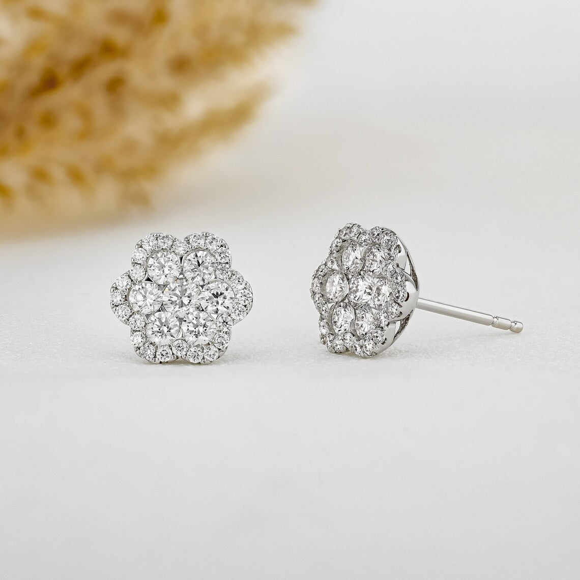 Moissanite 1.22CT Round Diamond Fashion Earring