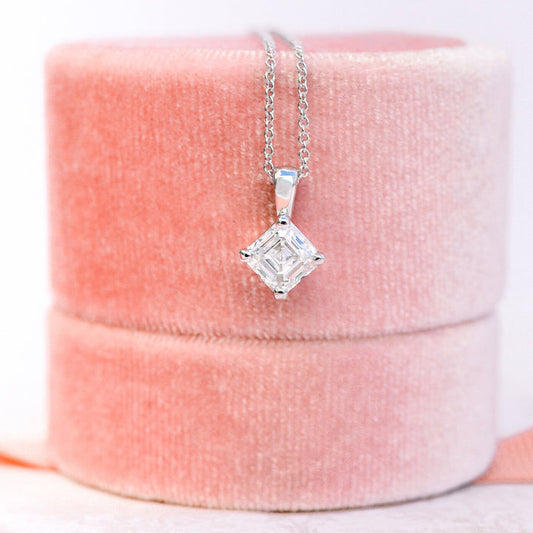 Moissanite 0.40CT Princess Diamond Necklace