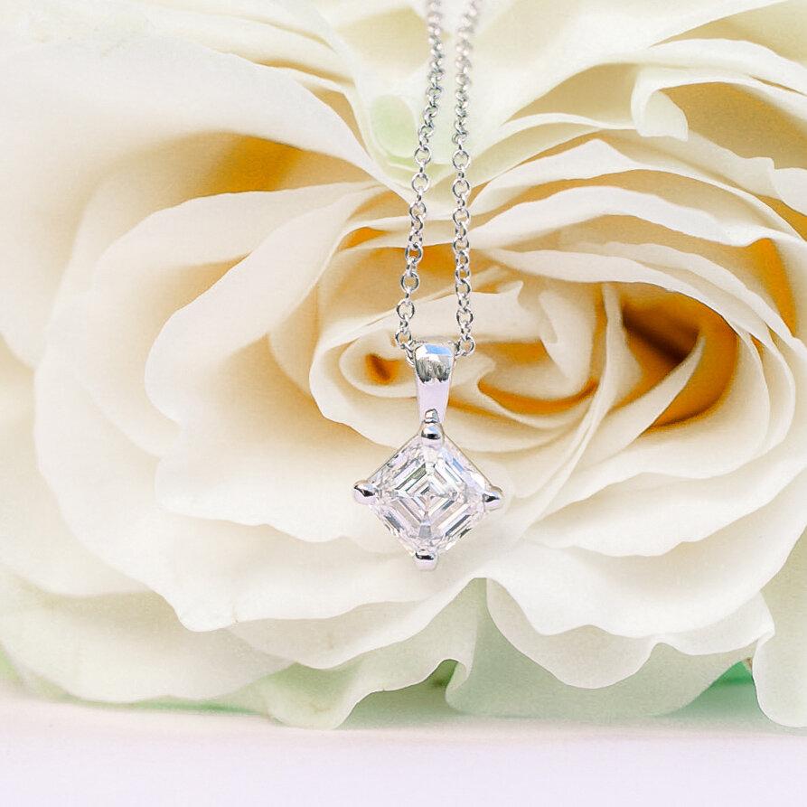 Moissanite 0.40CT Princess Diamond Necklace