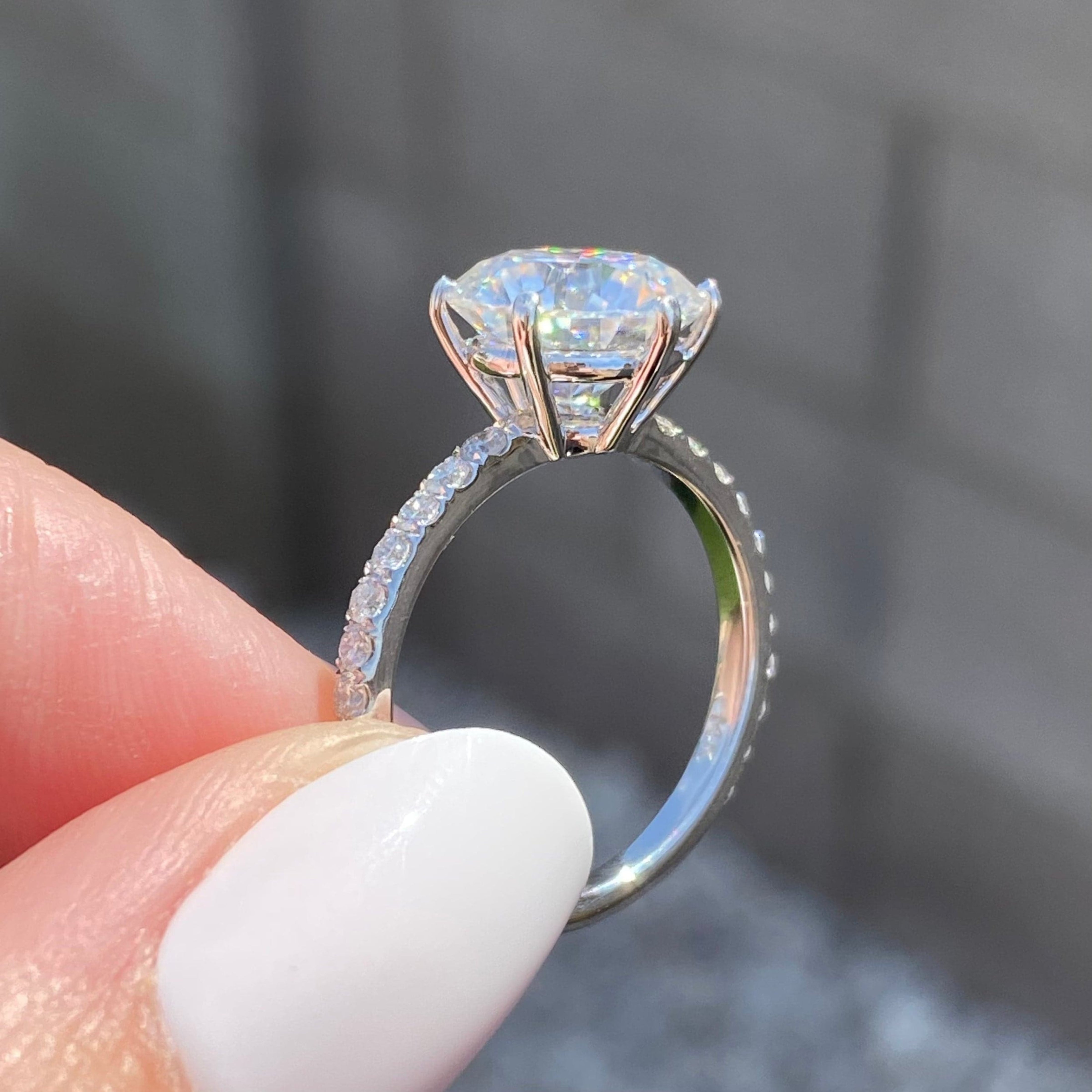 Moissanite 2.20CT Round Diamond Art Deco Unique Engagement Ring