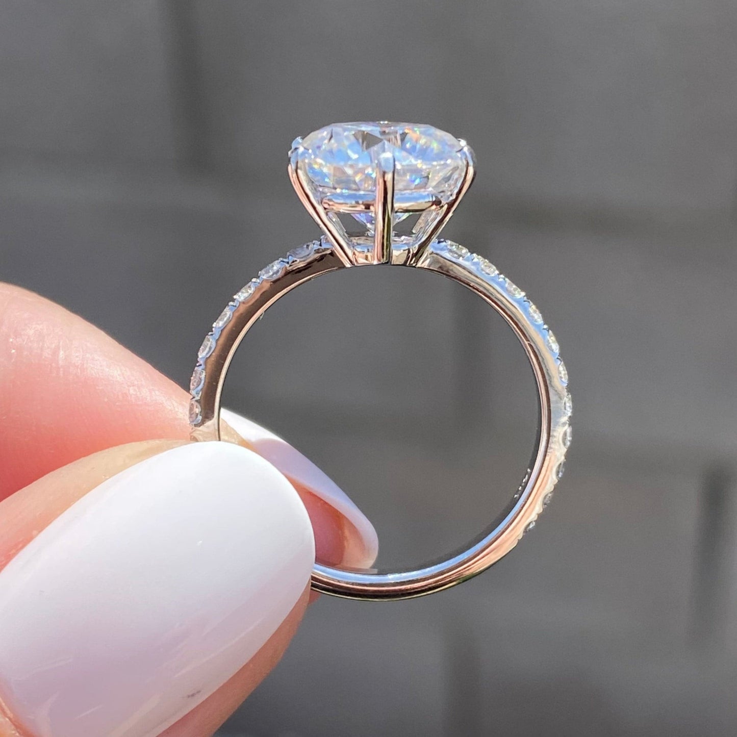 Moissanite 2.20CT Round Diamond Art Deco Unique Engagement Ring