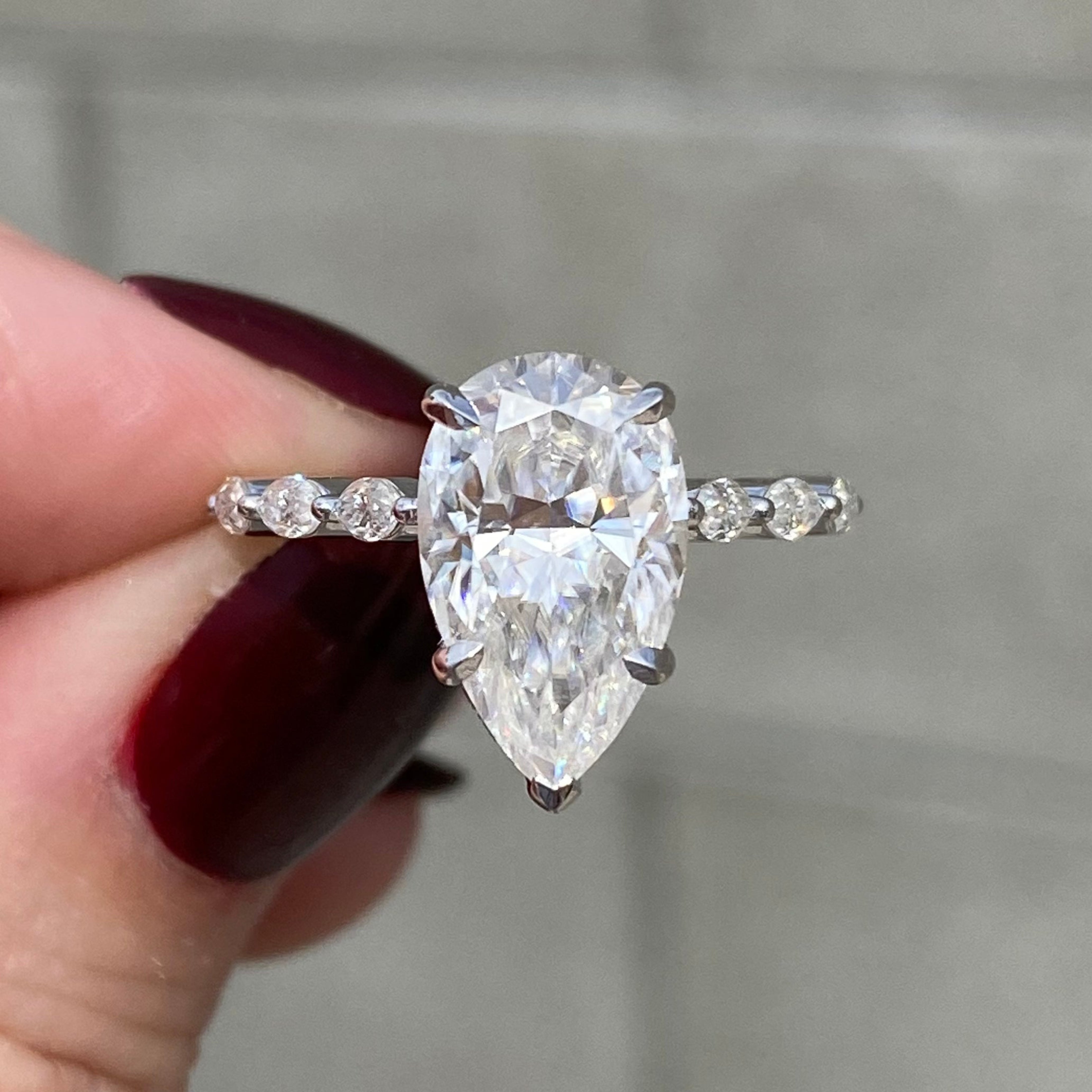 Moissanite 3.10CT Pear Diamond Art Deco Unique Wedding Ring