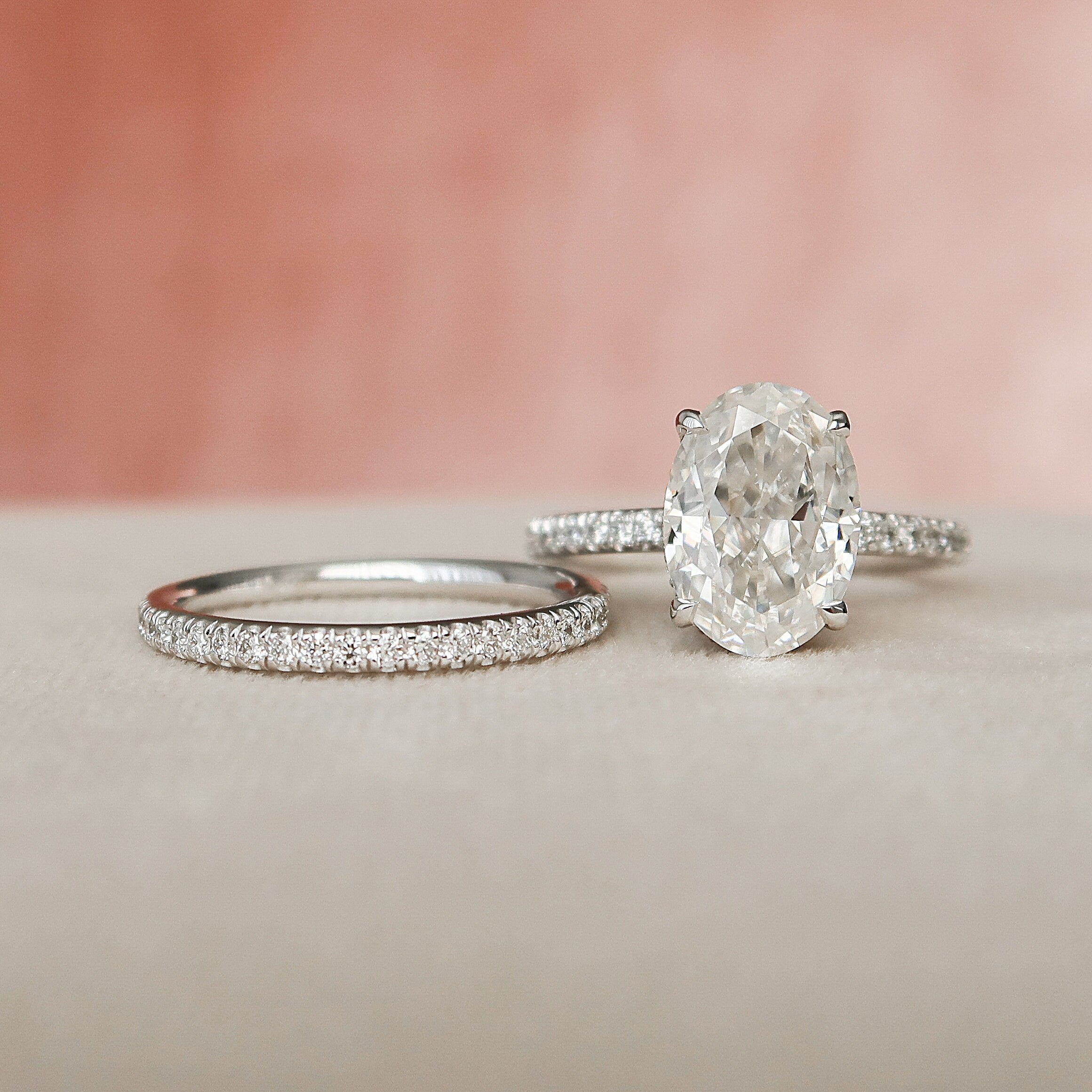 Moissanite 2.50 CT Oval Diamond Brutalist Anniversary Ring