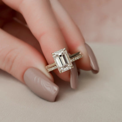 Moissanite 3.0 CT Emerald Diamond Boho &amp; Hippie Handmade Ring