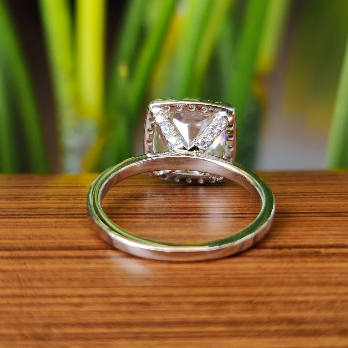 Moisaanite 3.0CT Cushion Diamond Boho &amp; Hippie Engagement Ring