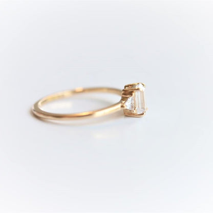 Moisaanite 1.80CT Emerald Diamond Art Deco Engagement Ring