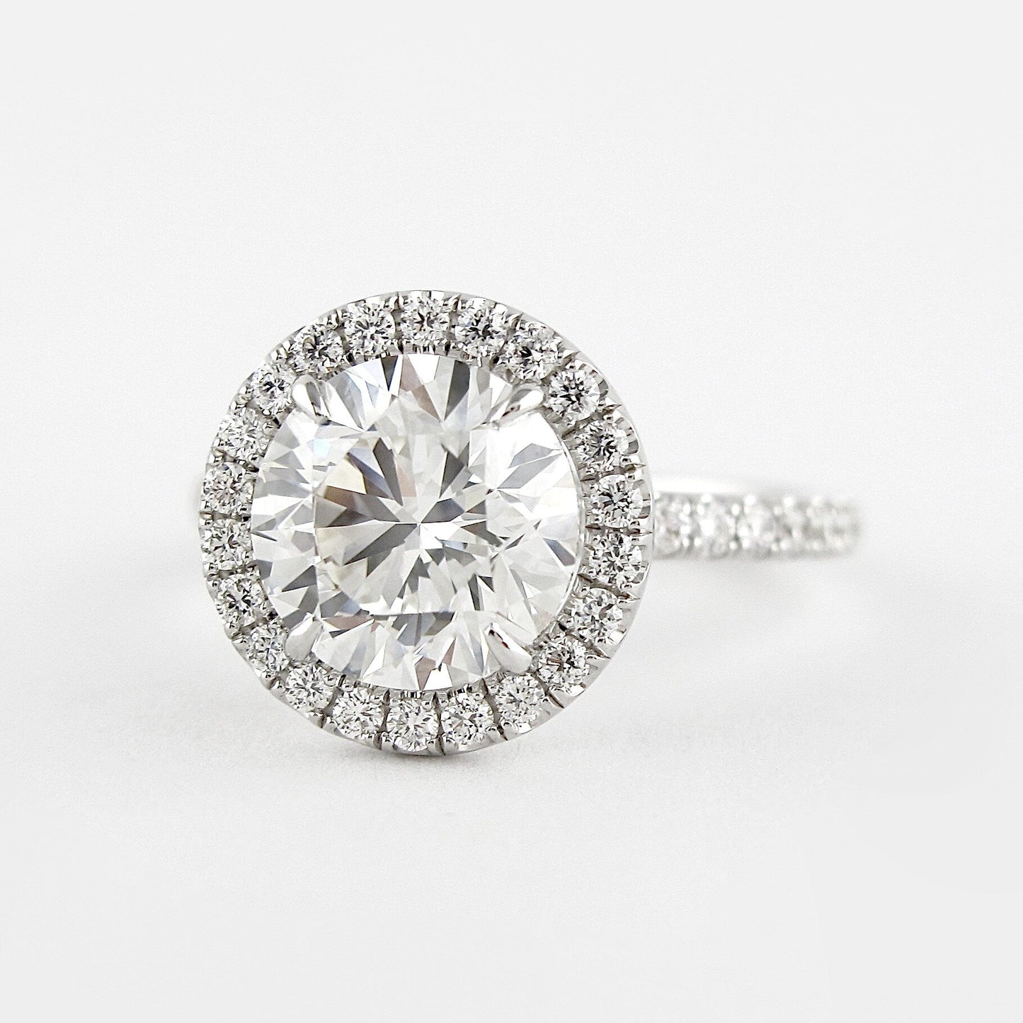 Moissanite 1.0CT Round Diamond Edwardian Anniversary Ring