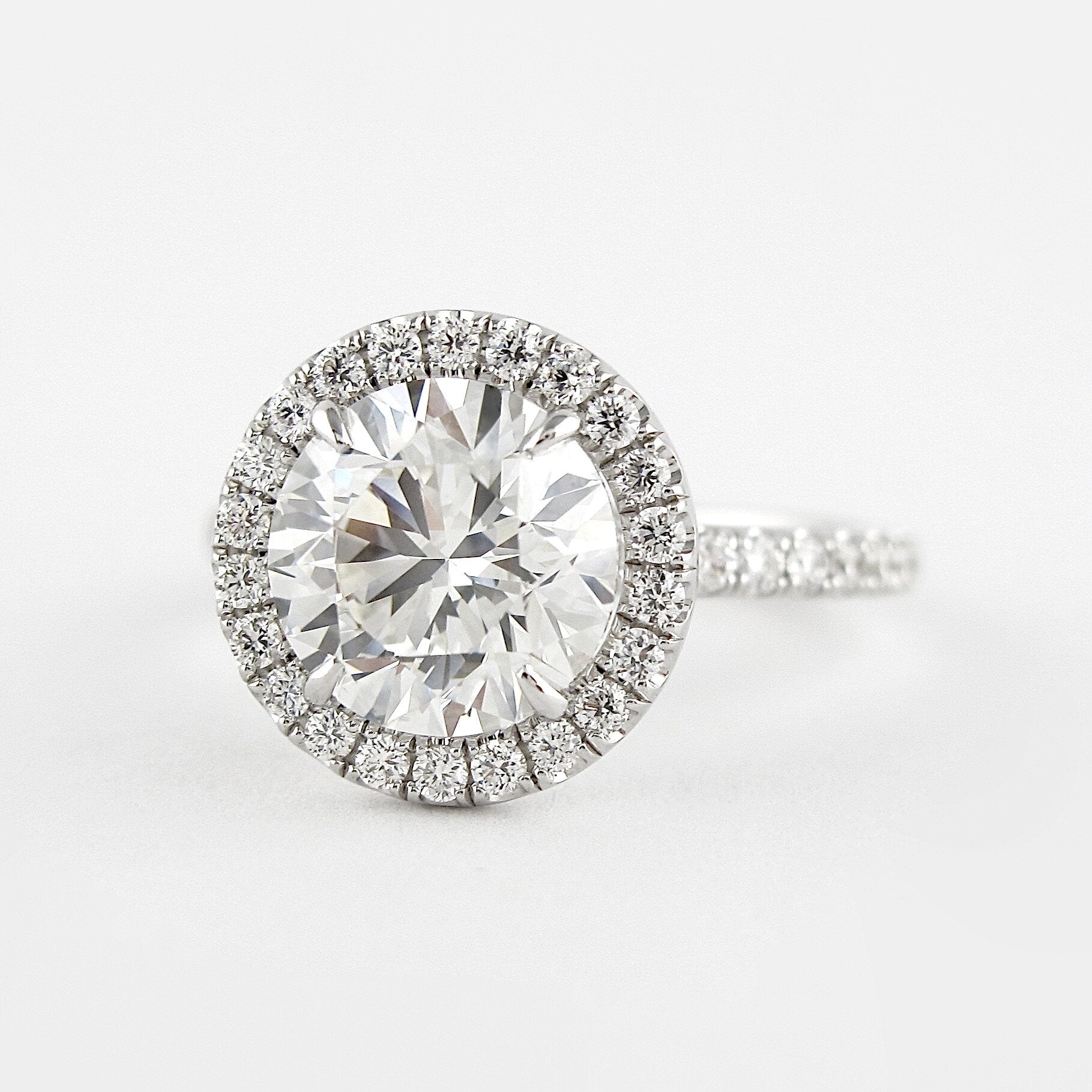 Moissanite 1.0CT Round Diamond Edwardian Anniversary Ring