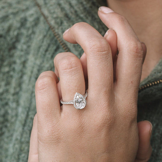 Moissanite 1.93CT Pear Diamond Minimalist Anniversary Ring - IBIZ Jewel