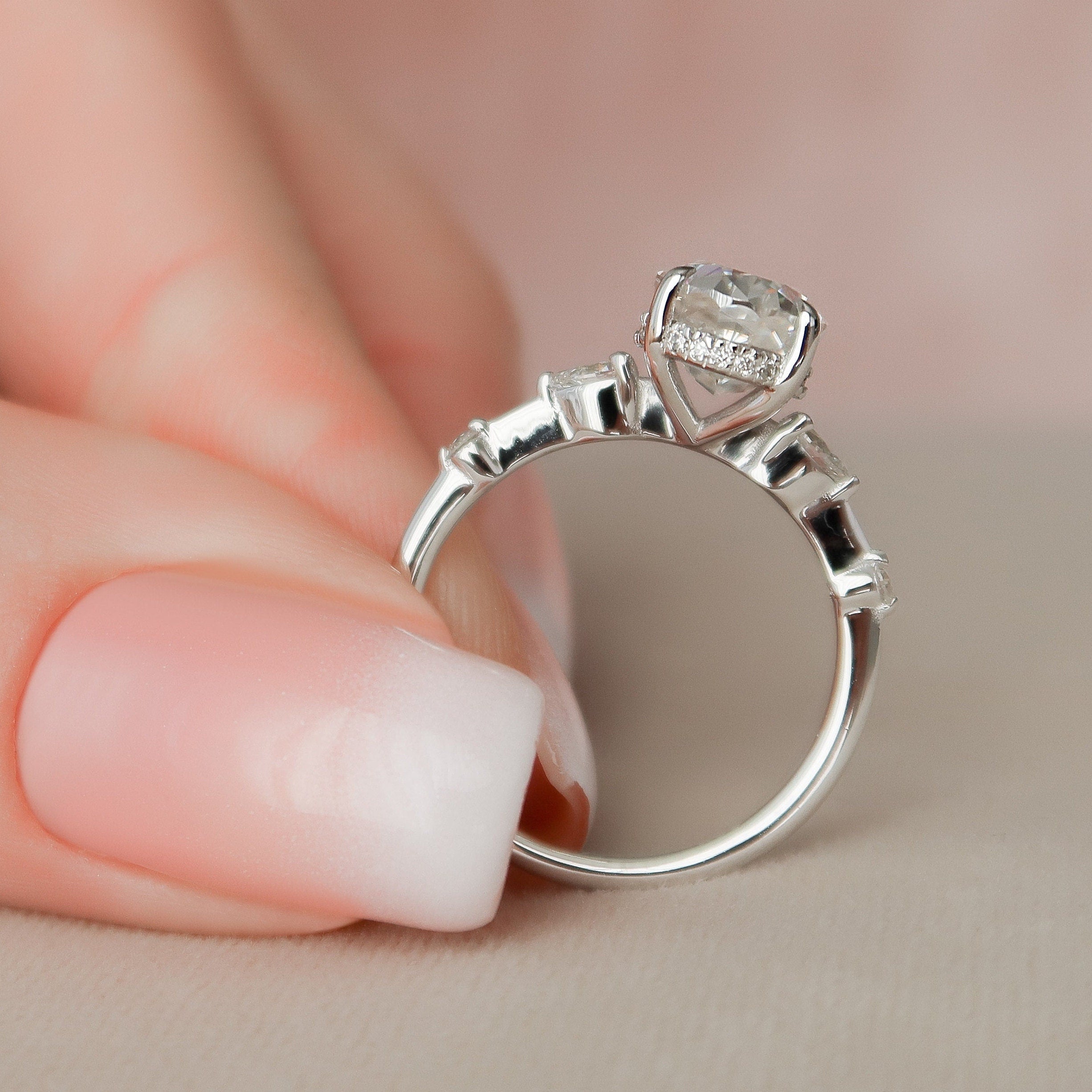 Moissanite 4.50CT Ovale Diamant Art Deco Jubileumring