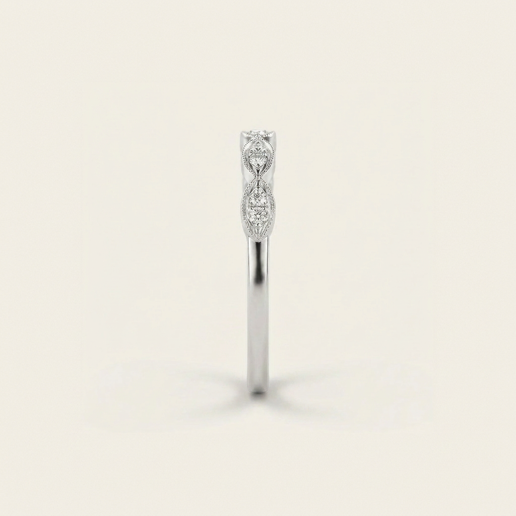Moissanite 0.15 CT Round Cut Diamond Ring