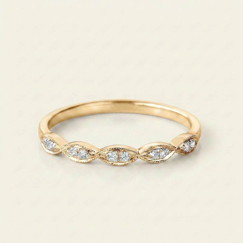 Moissanite 0.15 CT Round Cut Diamond Ring