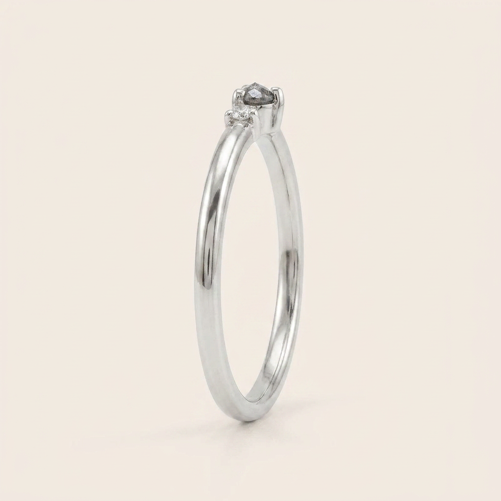 0.15 CT Round Cut Salt and Pepper Diamond Ring