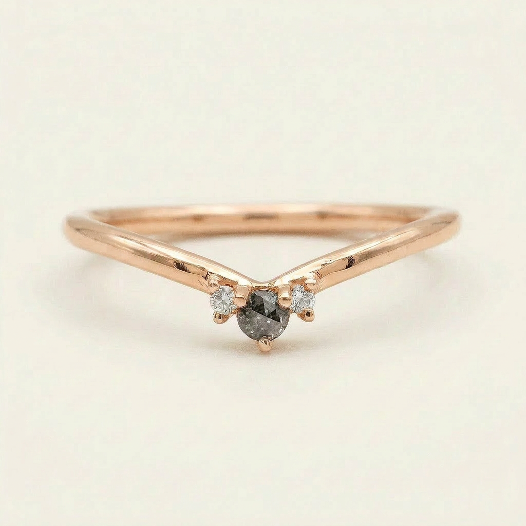 0.15 CT Round Cut Salt and Pepper Diamond Ring