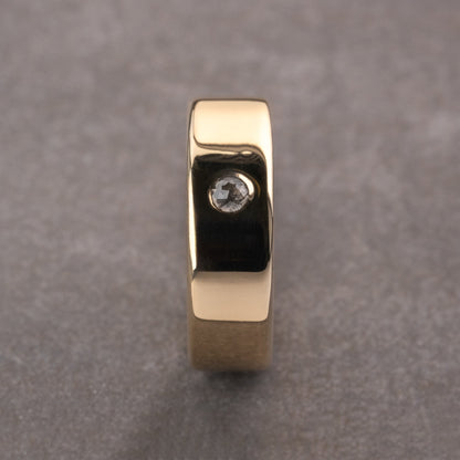 Natural Salt and Paper 0.10CT Round Diamond Victorian Top-Rated Band