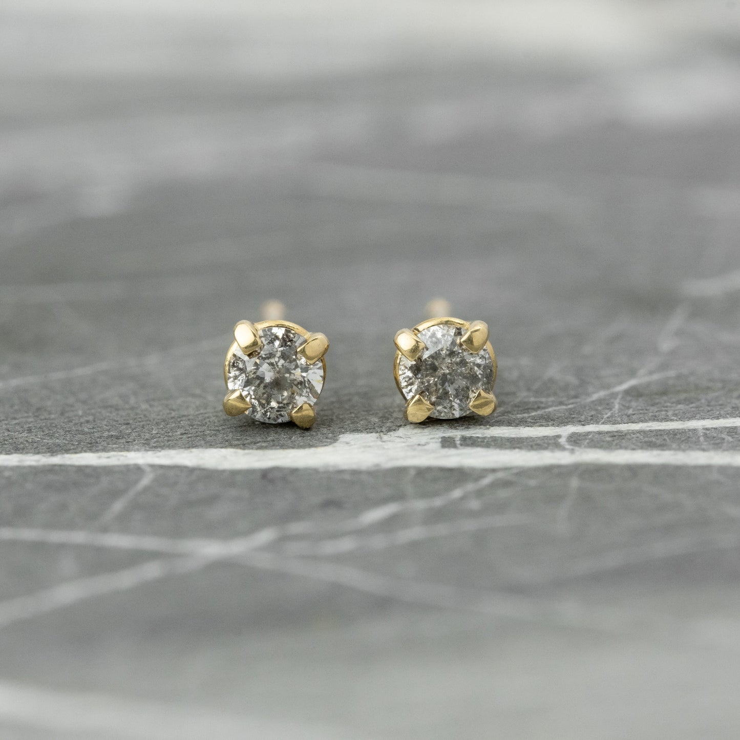 Natural Salt And Pepper 0.80CT Round Diamond Stud Earring