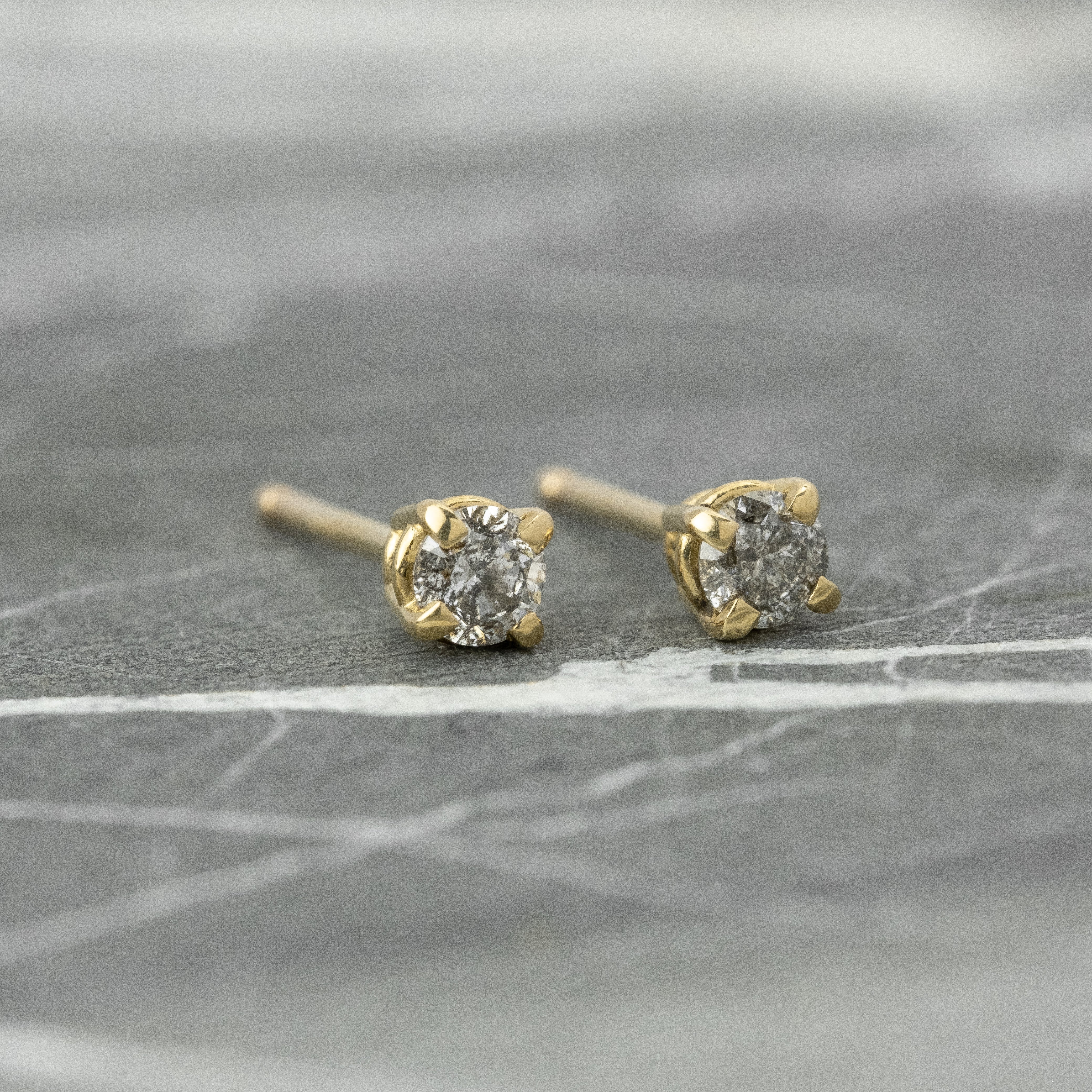 Natural Salt And Pepper 0.80CT Round Diamond Stud Earring