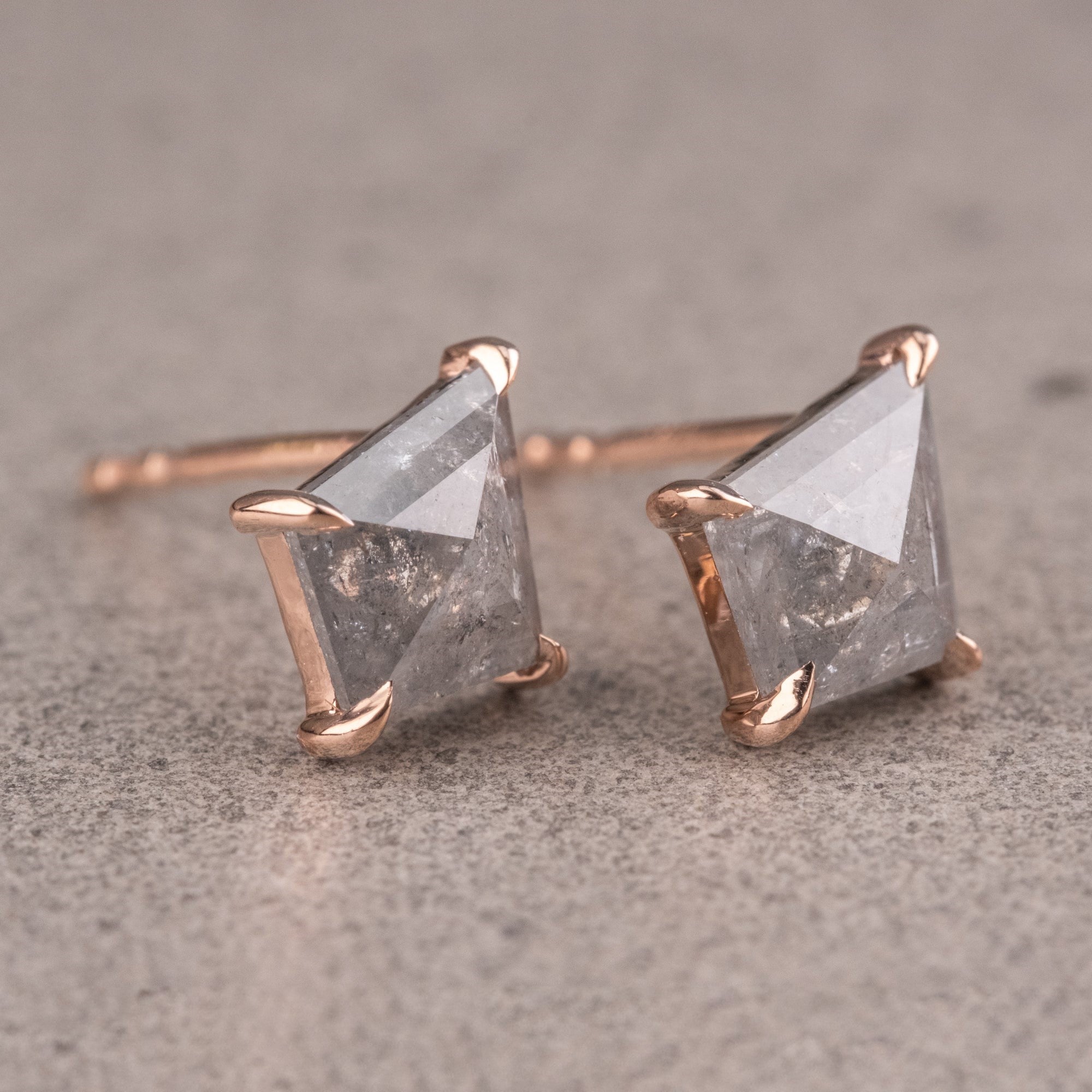 Natural Salt And Pepper 0.61CT Kite Diamond Stud Earring